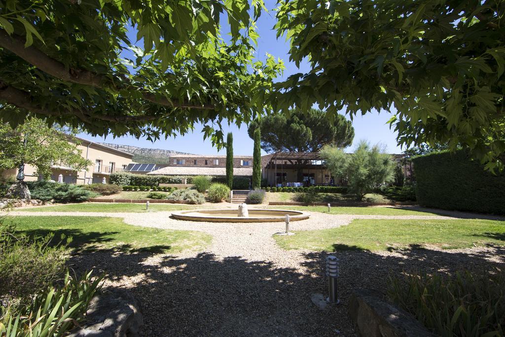 普罗旺斯地区艾克斯圣维克托瓦尔美居酒店 Châteauneuf-le-Rouge 外观 照片