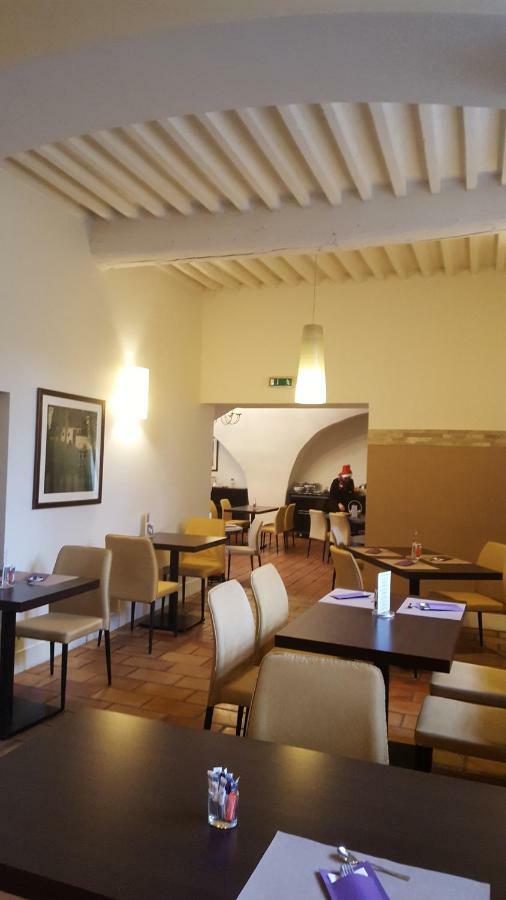 普罗旺斯地区艾克斯圣维克托瓦尔美居酒店 Châteauneuf-le-Rouge 外观 照片